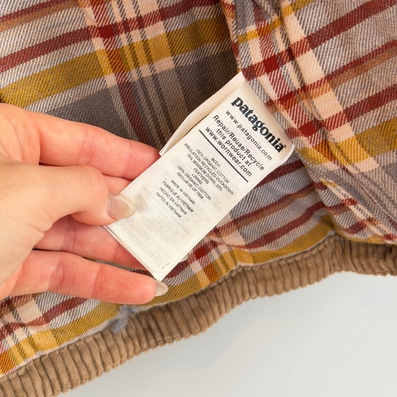 100% down Patagonia Fjord tan corduroy puffer with fleece lining - like new - Picture 4 of 8